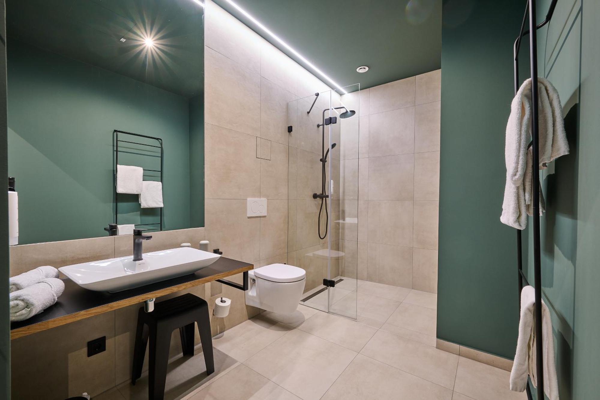 Hotel Der Einrichter Щраубинг Екстериор снимка